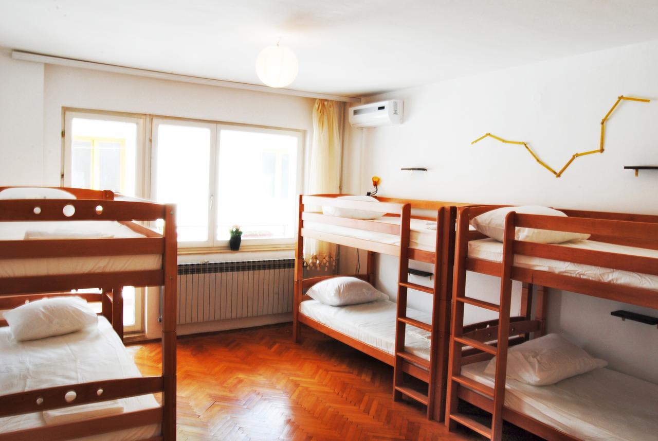 Balkanarama Hostel Мостар Экстерьер фото