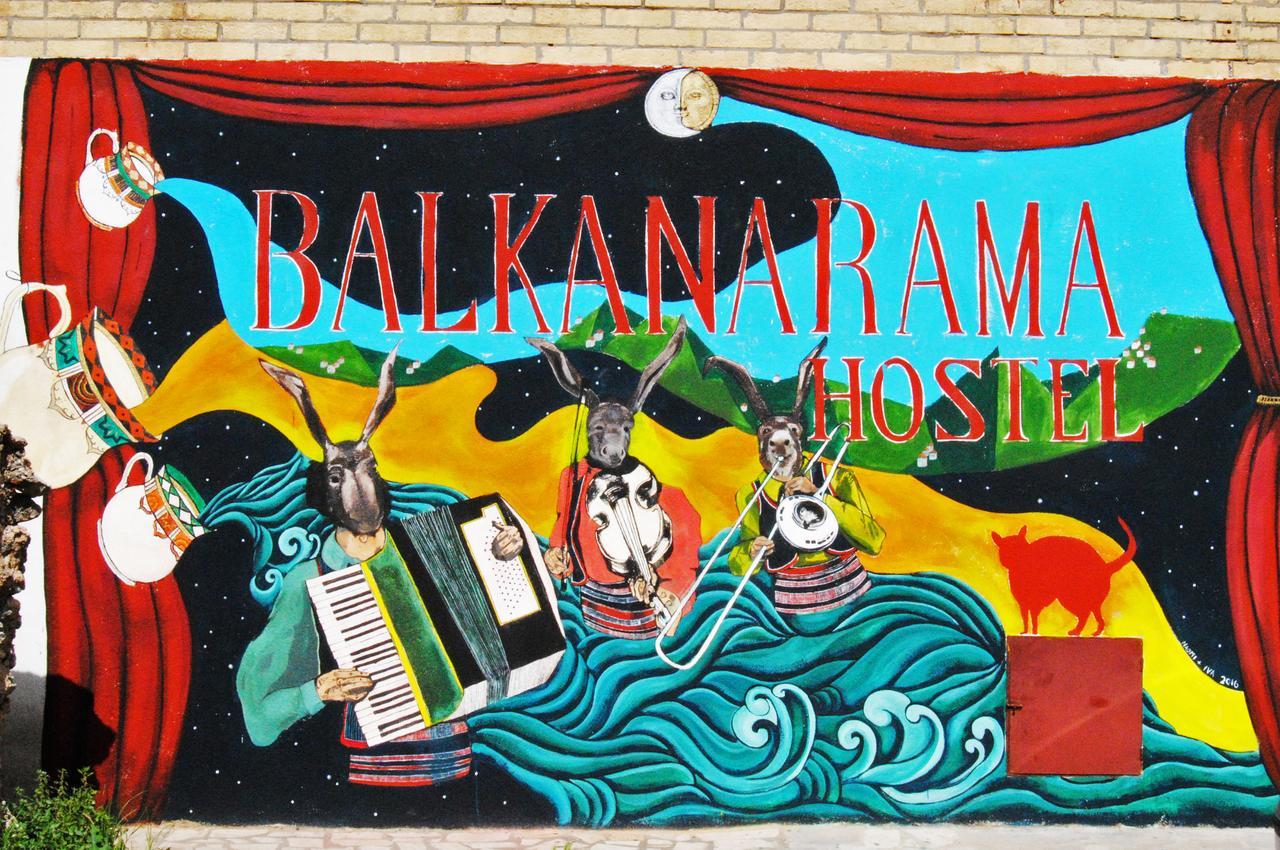 Balkanarama Hostel Мостар Экстерьер фото